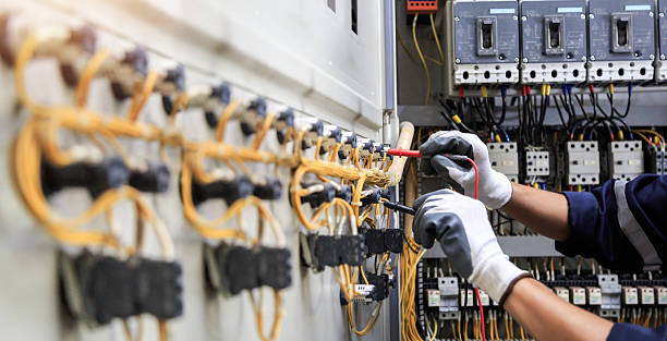 Professional Electrician technician working in Six Mile Run, NJ